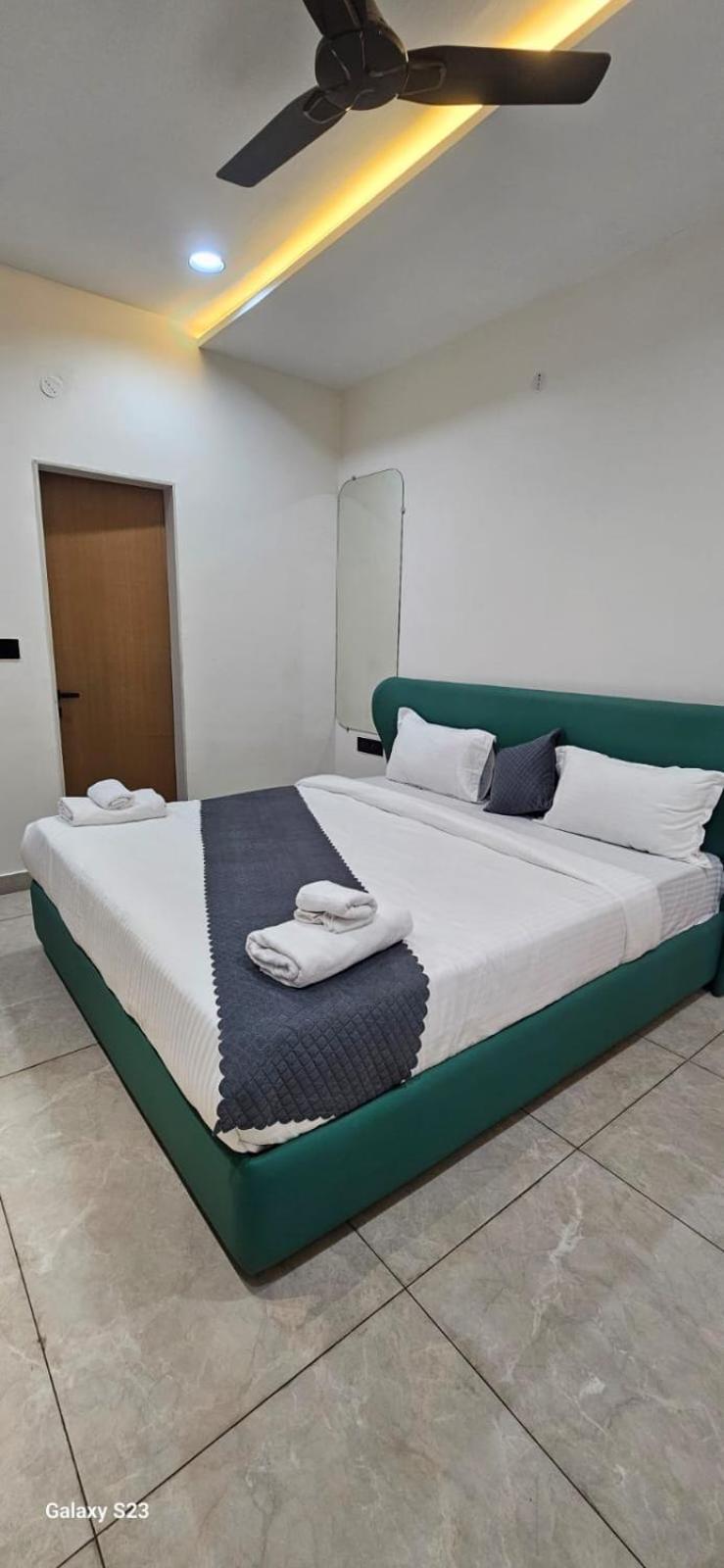 Shree Jalaram Resort Kodāe 外观 照片
