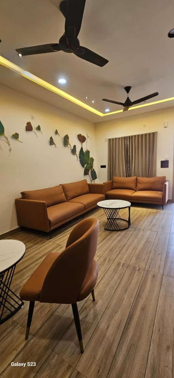 Shree Jalaram Resort Kodāe 外观 照片